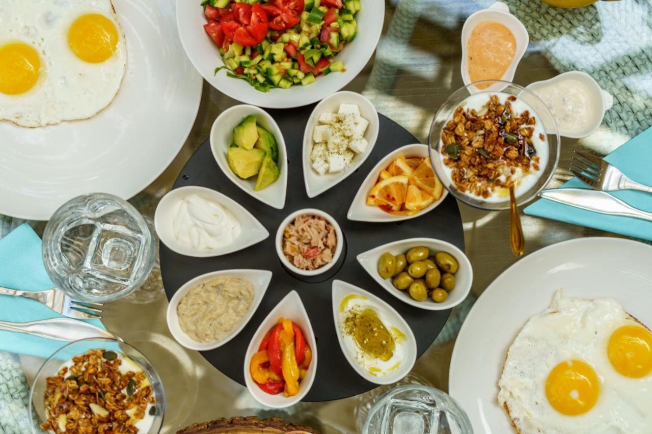 Hotel שניר 119 - סוויטה מדהימה לזוגות וסוויטה קסומה למשפחות בכפר ורדים Extérieur photo